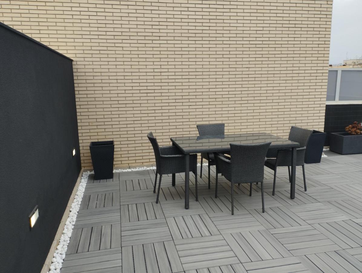 Appartement Atico Con Hidromasaje, Terraza Y Piscina En Ebrehogar à Amposta Extérieur photo